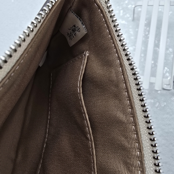 Coach Corner Zip Sequined Cherry Print Wristlet Smooth Leather Chalk & Silver - Picture 6 of 10